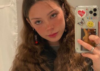 Holly Humberstone is excited for the release of “Haunted House”