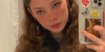 Holly Humberstone is excited for the release of “Haunted House”