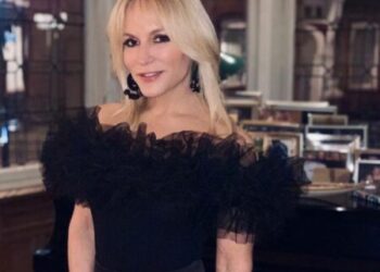 Stacey Jackson brings new energy to the nostalgic music television network with the show “Stacey Jackson in the 80s” on Spotlight TV