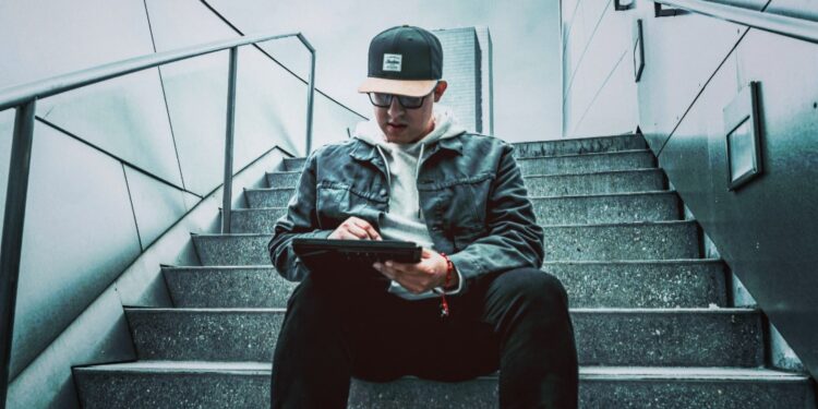 Exclusive Interview with Rising Artist Adrian Jauregui