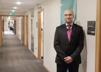 Dr Naveen Bhadauria : A famous Private consultant rheumatologist in London