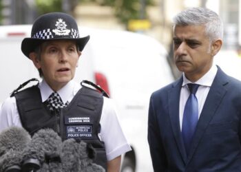 Head of London police resigns after string of scandals