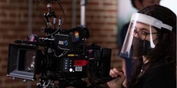 LAISA MARA DOS SANTOS: A Visual Artist in Los Angeles