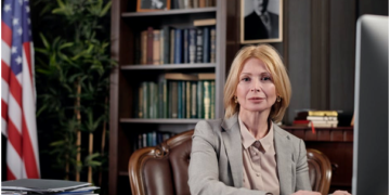 How Much Does a Lawyer Cost? 3 Things You Should Know