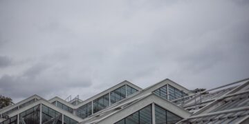 Installing a tiled conservatory roof-The best choice