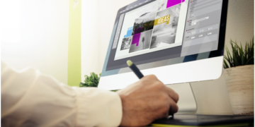 How to Design a Flyer: Essential Information to Add to Your Flyer