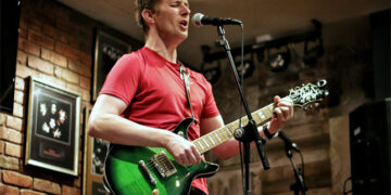 Manchester Performer to Launch Final Chinese-Language Album