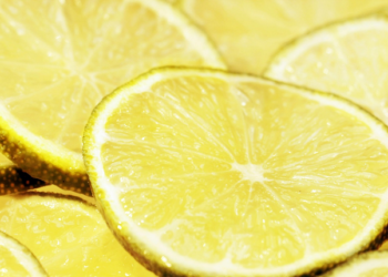 Why More Consumers in the UK are Opting for Lemon Juice: Quick Facts