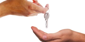 Pros and Cons for Landlords Buying Through a Limited Company