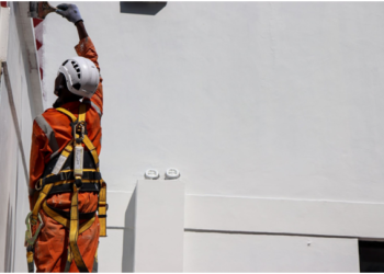 Putting Safety First: Initiatives and Innovations for a Safer Work Environment