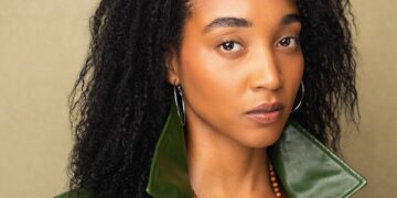 A CONVERSATION WITH ACTRESS LESLIE SUSANA CAMPBELL