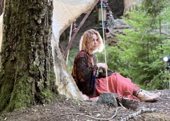 Interview with Andreea Lazar: Embracing Challenges and Finding Color in Film