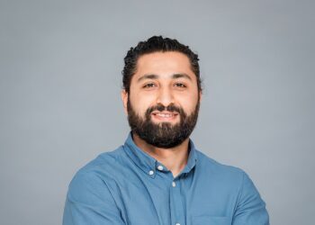 Interview with Aboromioo: A Programmer and Technical Content Creator