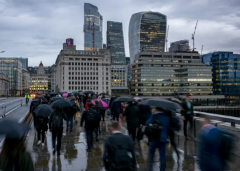 London Living Wage Workers Get 5.3% Pay Hike