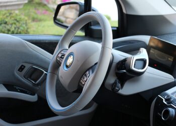 How will Labour meet its EV uptake targets?