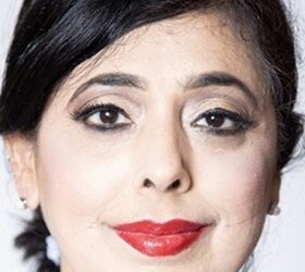 Jane Summers: Merging Analytics, Art, and Altruism