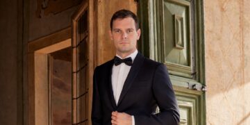 Velum(velum.me): Privacy as Infrastructure, Not a Feature