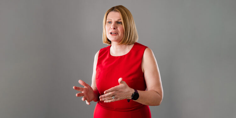 Moving Beyond Annual Reviews: What Irial O’Farrell Recommends for Continuous Performance Alignment