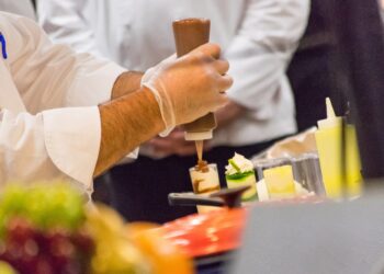 The Best 5 Chefs Aprons For Your London Food Pop-Up